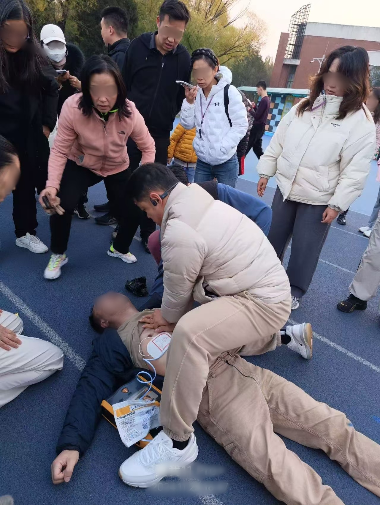 20241126-张可救人1-医院供稿-医院供稿.jpg